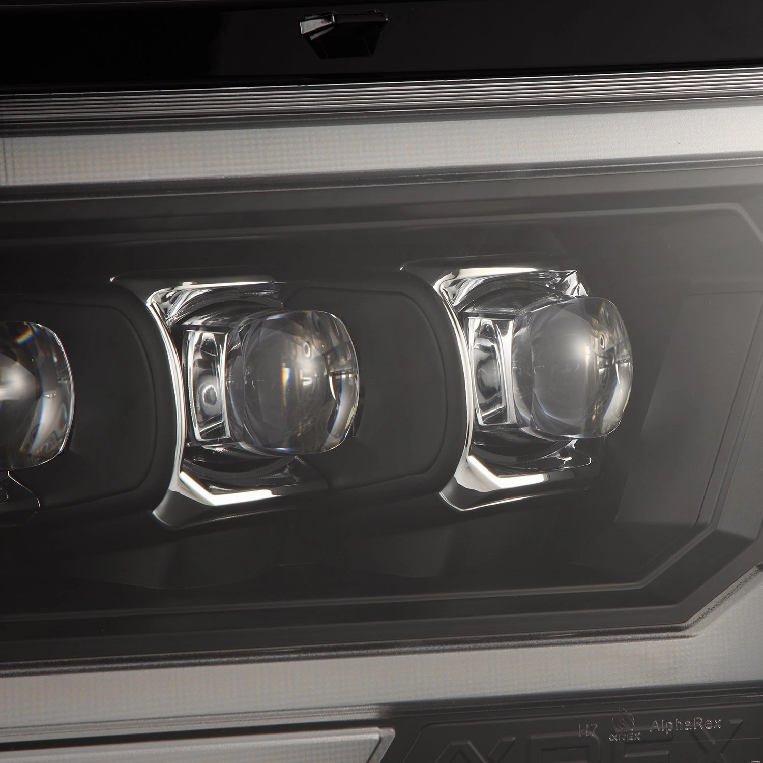 19-24 Ram 1500 (MK II 2500 Style) NOVA-Series LED Projector Headlights Black