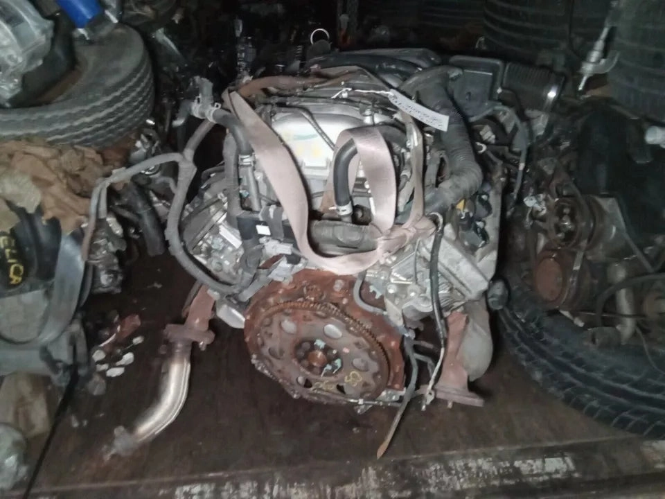 2001 2002 2003 2004 TOYOTA SEQUOIA ENGINE MOTOR ASSEMBLY 4.7L V8 2UZFE