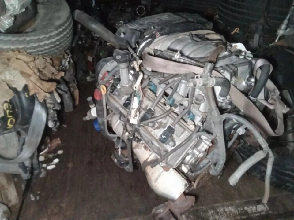 2001 2002 2003 2004 TOYOTA SEQUOIA ENGINE MOTOR ASSEMBLY 4.7L V8 2UZFE