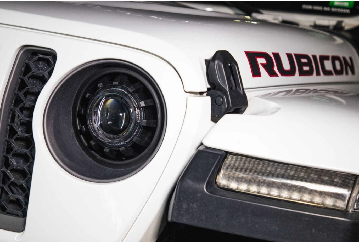 2018-2024 JEEP Wrangler Morimoto Super7 LED Headlights
