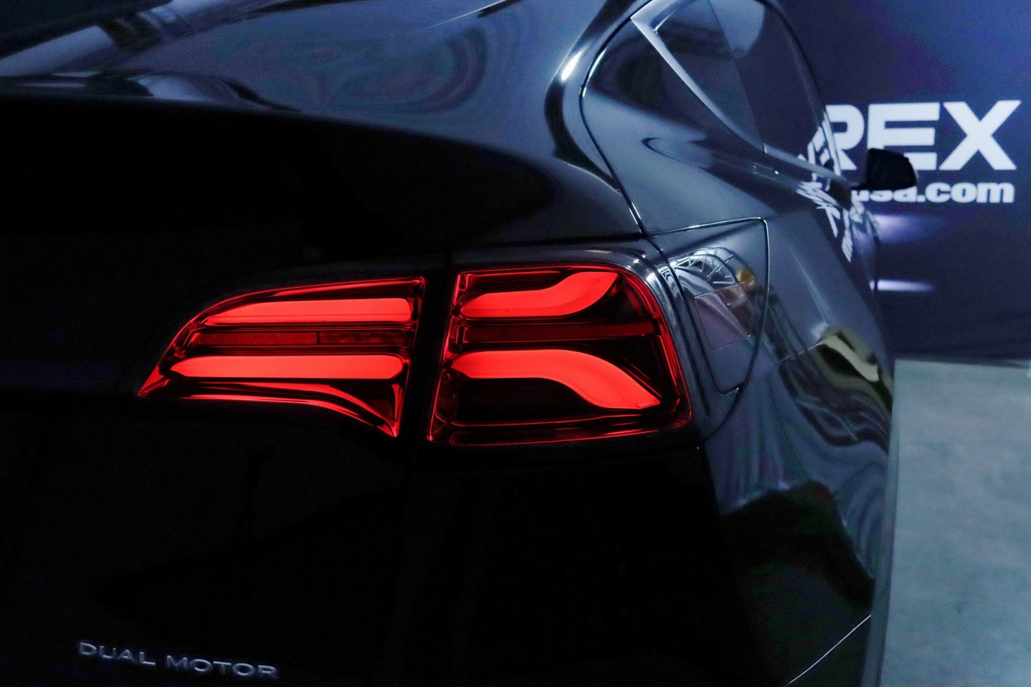 20-24 Tesla Model Y (With Stock Amber Turn Signal) PRO-Series LED Tail Lights Red Smoke