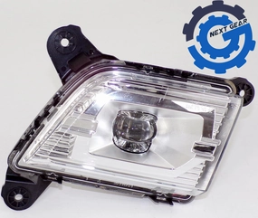 8409652 New OEM GM Right LED Fog light Assembly for 2019-2021 Chevy Silverado