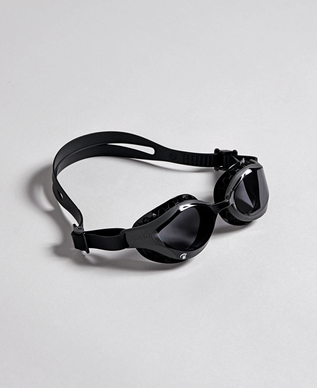 arena Air-Bold Swipe Swim Goggle
