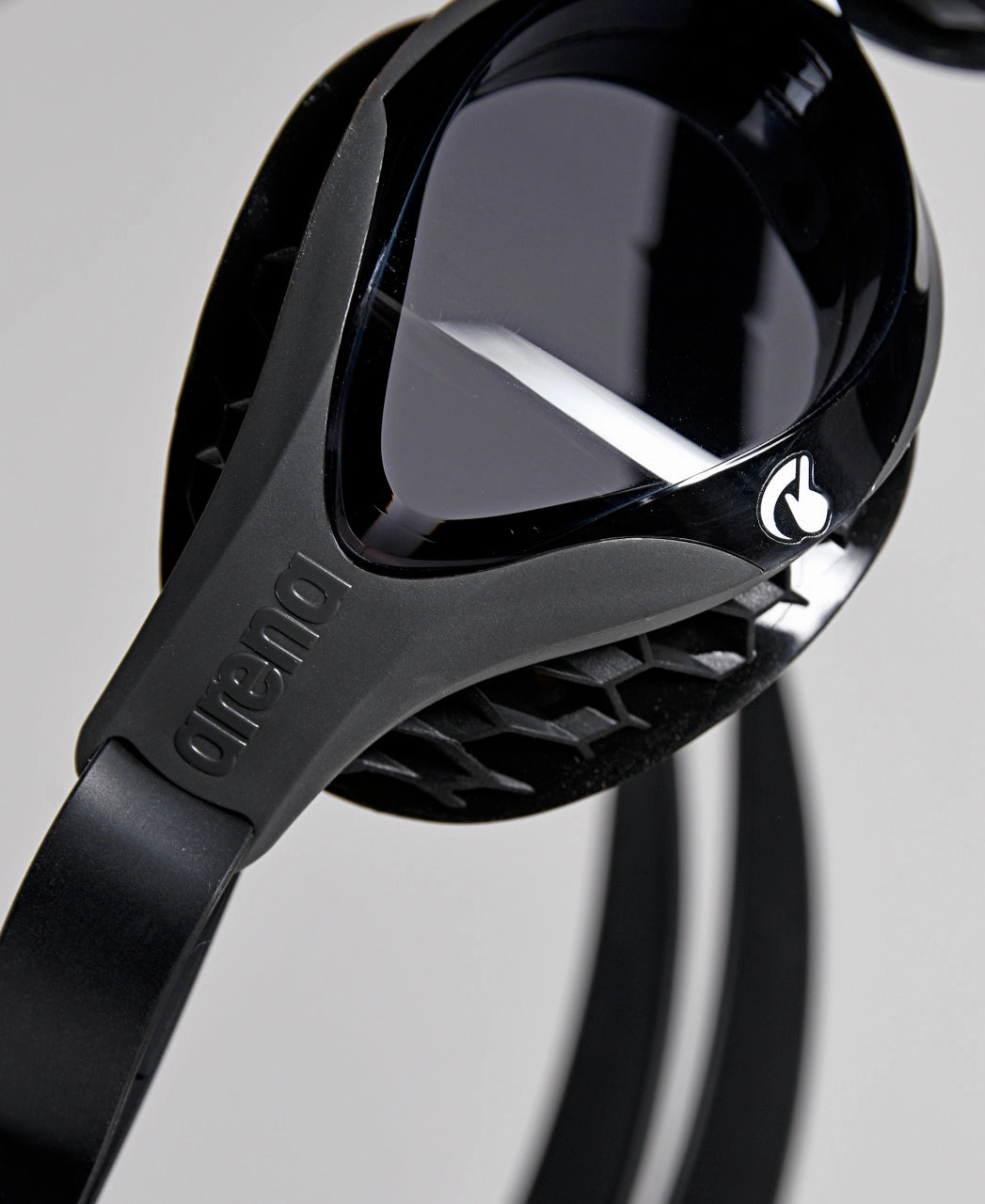 arena Air-Bold Swipe Swim Goggle