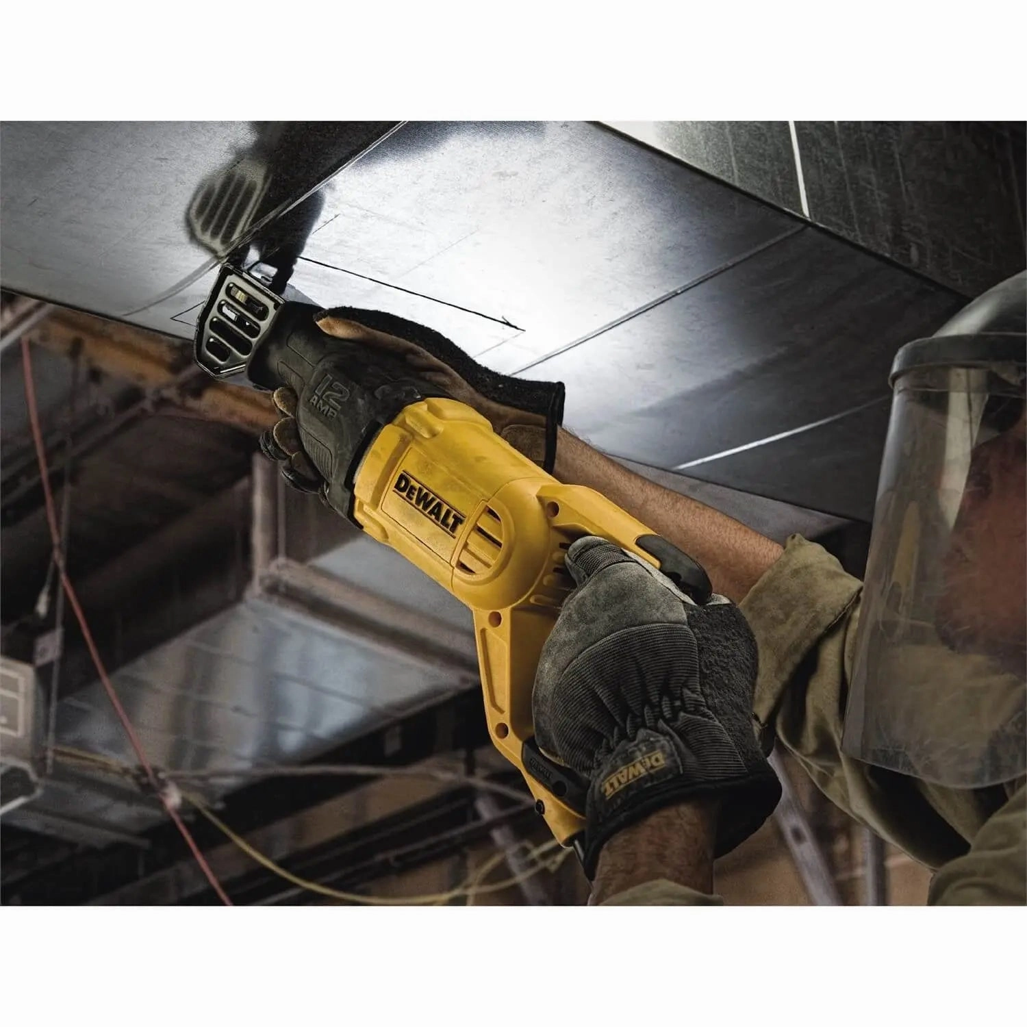 DEWALT DWE305-Reciprocating Saw, Corded, 12-Amp