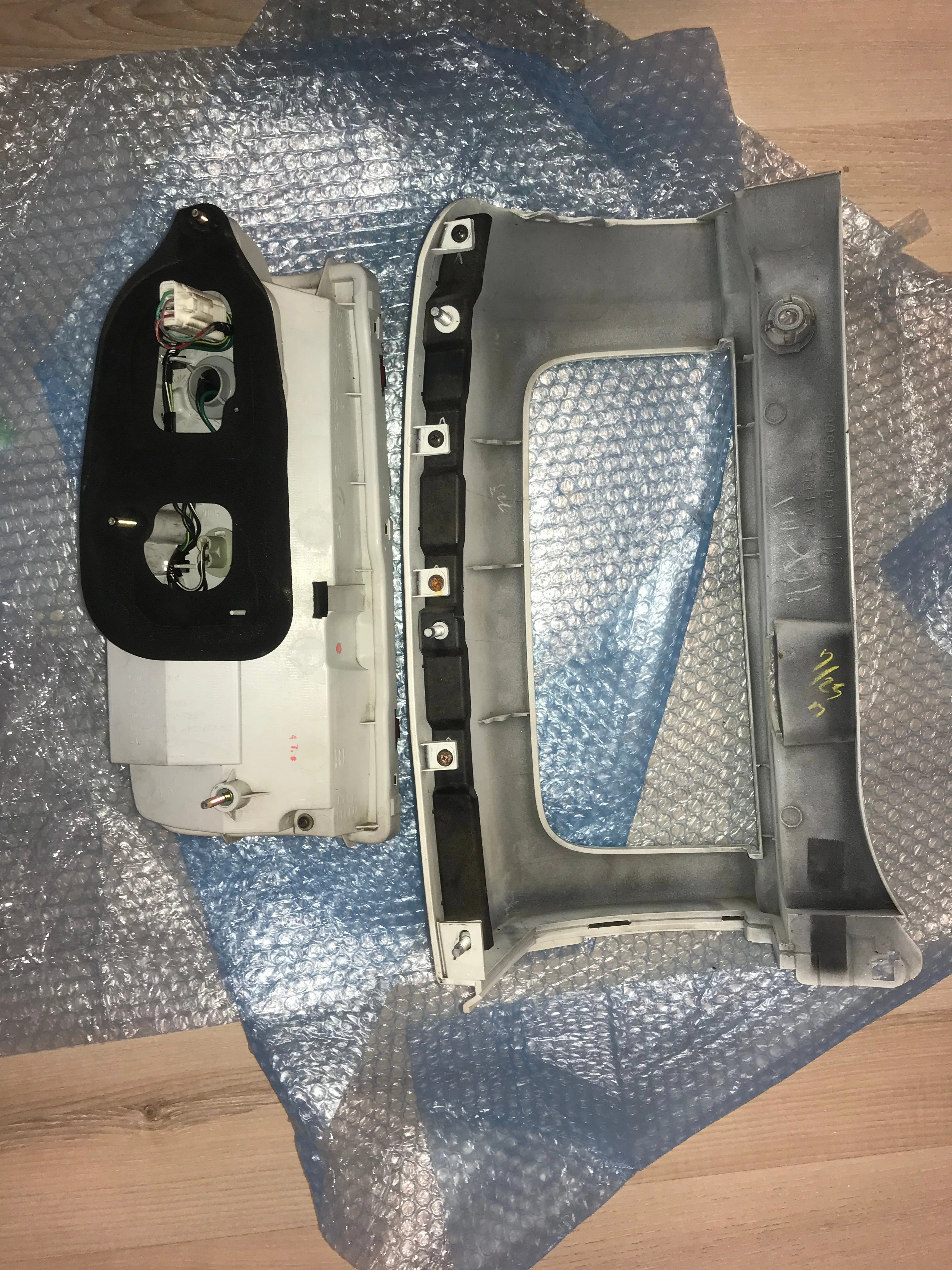 E51 right hand Tail Light