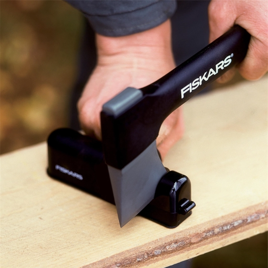FISKARS FSK378610 -  SHARPENER,6-1/4 IN L,FORGED STEEL