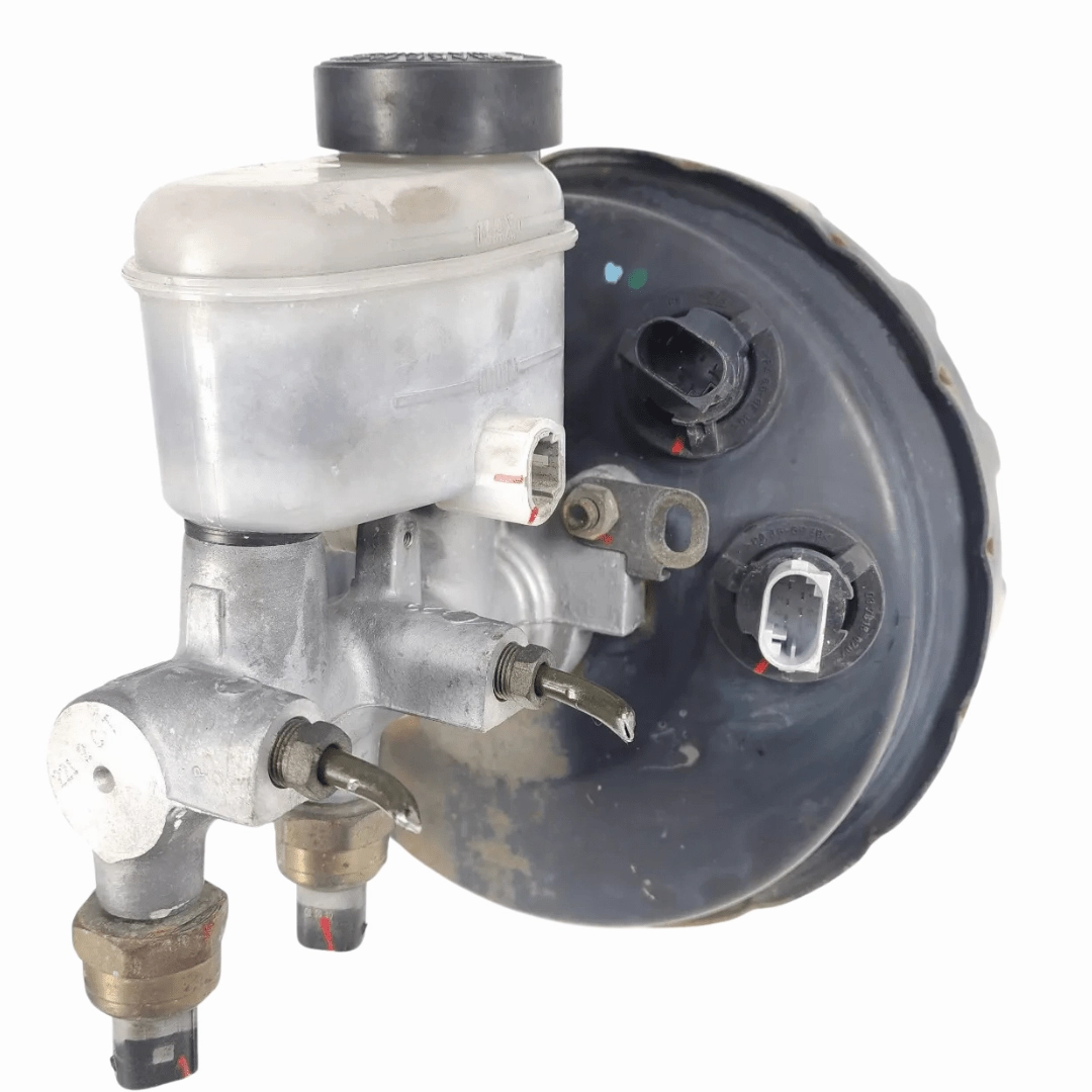 OEM 03-07 Toyota Sequoia 2UZFE BRAKE BOOSTER Master Cylinder Assembly, 4.7L V8