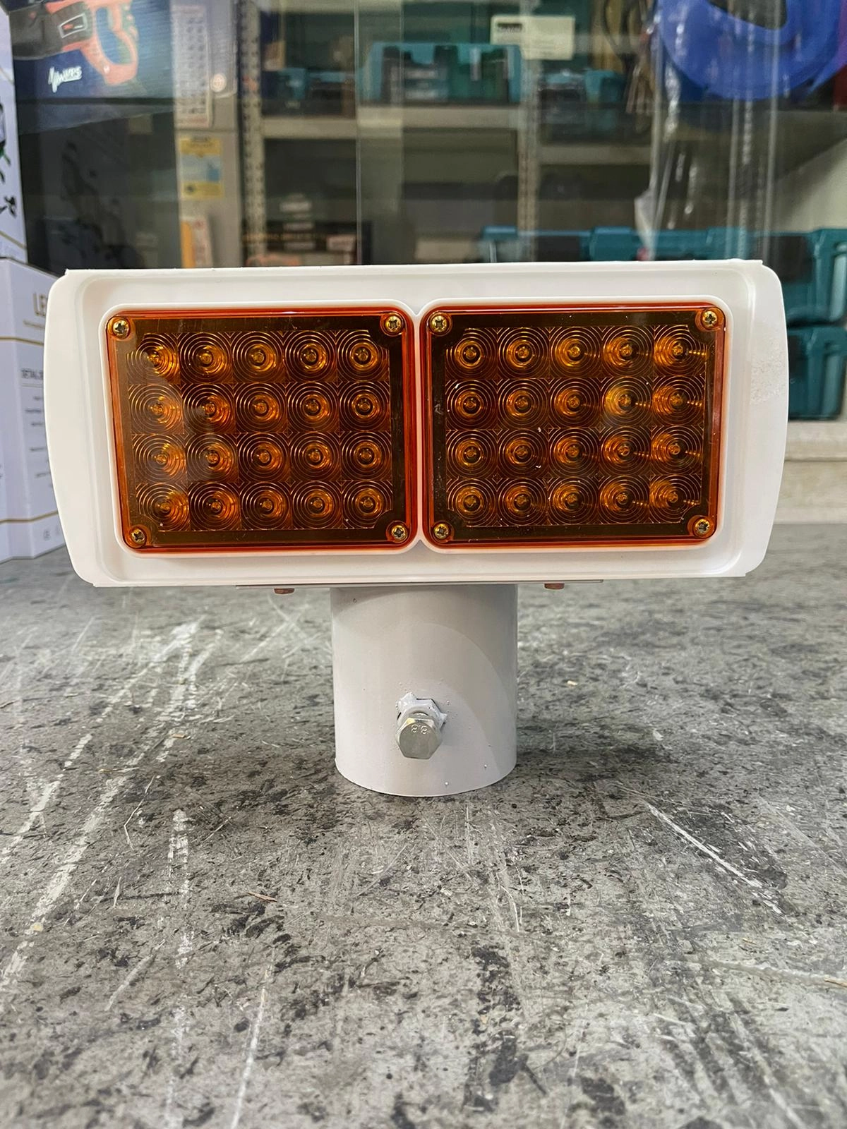 Solar Led Warning Light (Yellow) For Construction Site Use | Model : RL-YM-WL-SQ